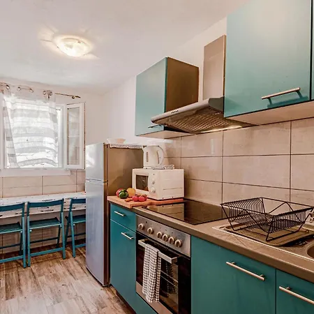 One-bedroom In בית נופש Potomje