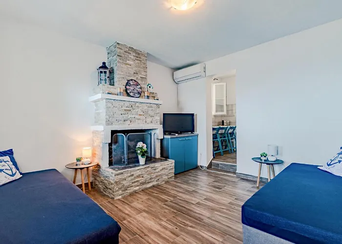 One-bedroom In *