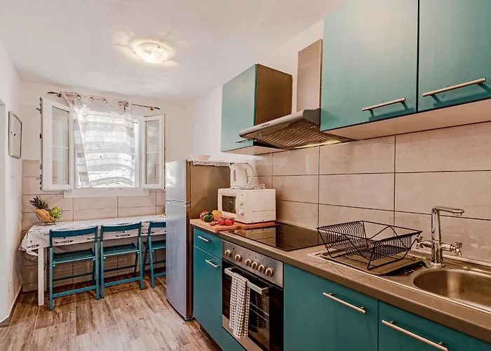 One-bedroom In 別荘 Potomje