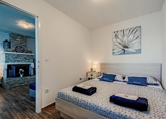 One-bedroom In *